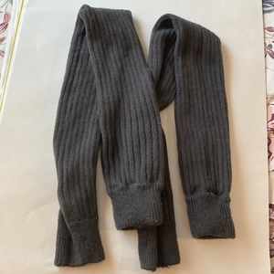 Grey leg warmers